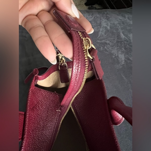 Marc Jacobs Cherry Tote bag Medium - Picture 8 of 14